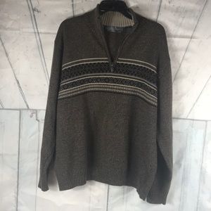 XL Oscar  De La Renta men’s sweater .